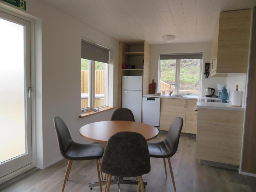 Mosas Cottages Fludir Εξωτερικό φωτογραφία